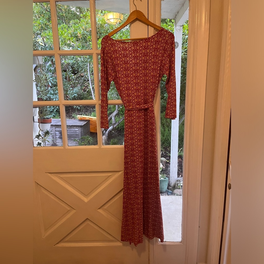 Worn once Arnhem red dress - Picture 3 of 3